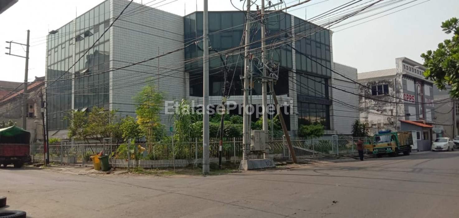 Foto properti Dijual Cepat Gedung Cocok Utk Kantor, Bank Dll  Jl Karet  Nol Jalan 1