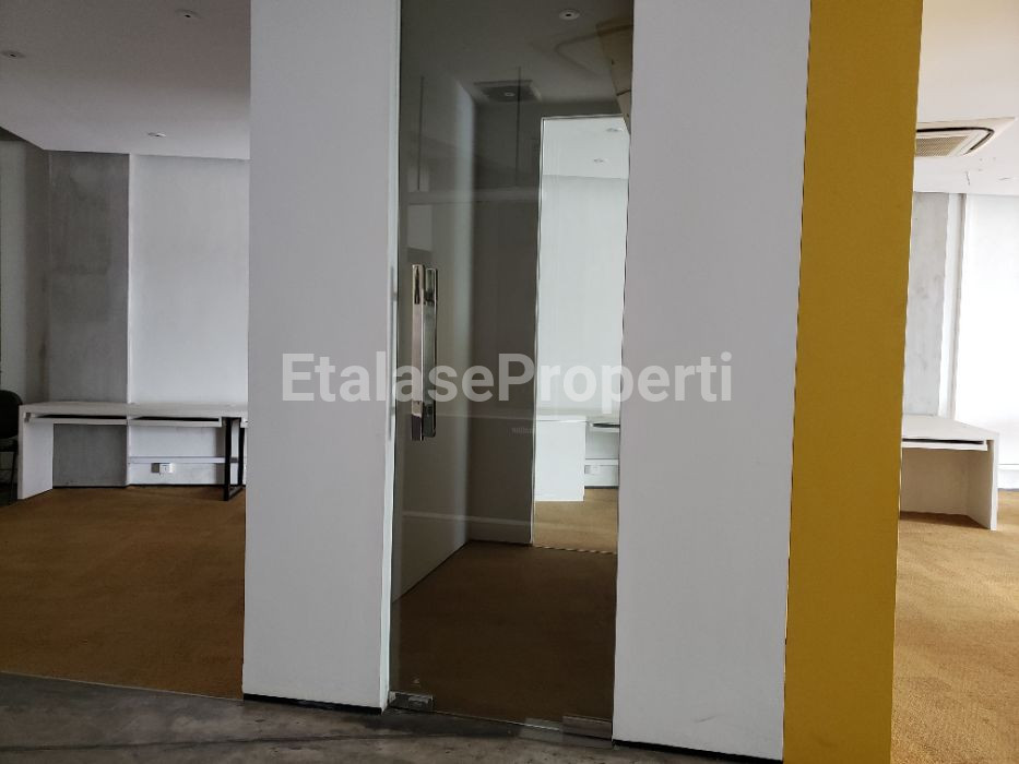 Foto properti 2 Ruko JEJER  BAGUS SIAP HUNI @ PUSAT KOTA 9