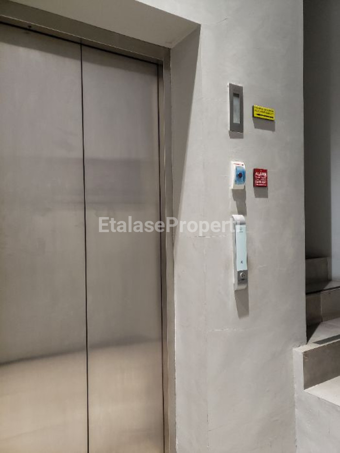 Foto properti JUAL 2 Ruko JEJER  SIAP HUNI @ PUSAT KOTA 8