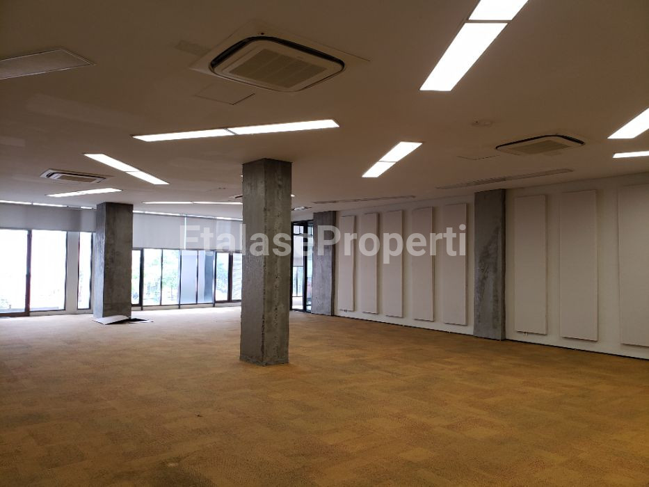 Foto properti JUAL 2 Ruko JEJER  SIAP HUNI @ PUSAT KOTA 10