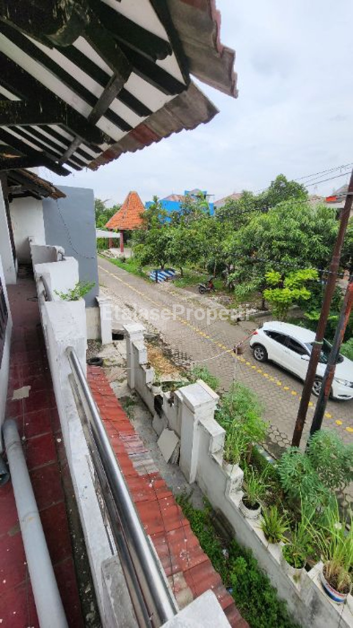 Foto properti Rumah Hitung Tanah Murah Wisma Tropodo Jalan Seroja 3