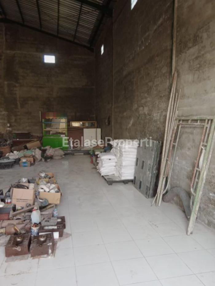 Foto properti DIJUAL Gudang Untuk Usaha Di Gunung Anyar 4