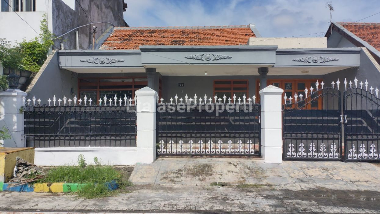 Foto properti Dijual Cepat! Rumah Siap Huni Di Rungkut Asri 1