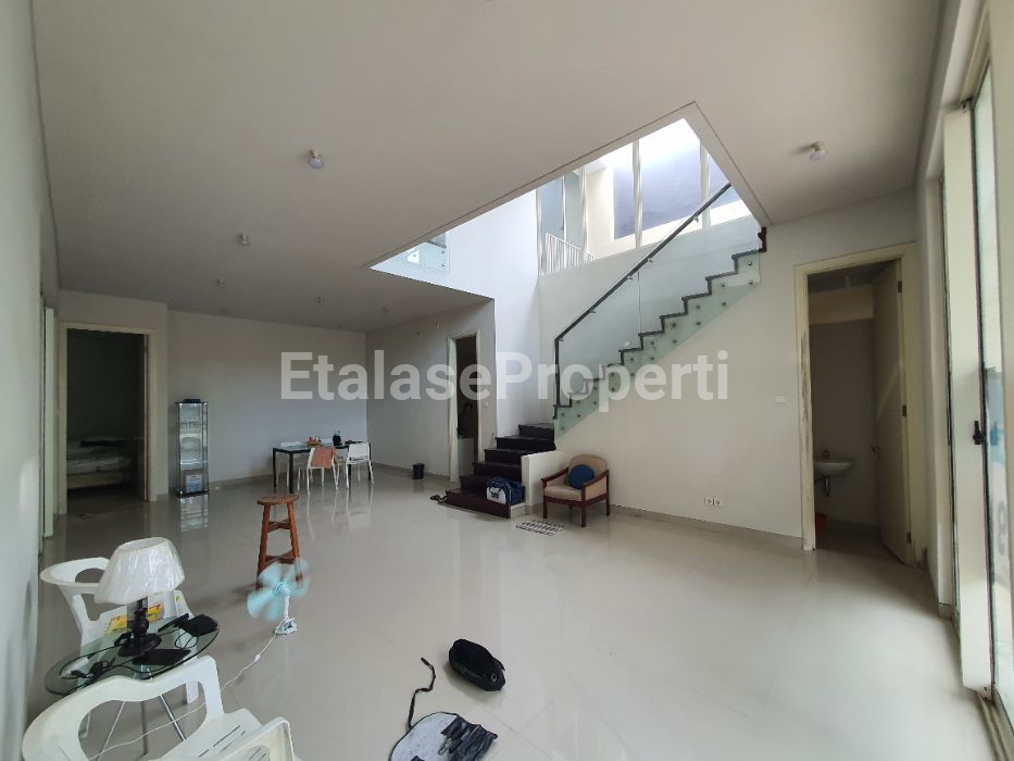 Foto properti Dijual Rumah Bagus Wisata Bukit Mas 2