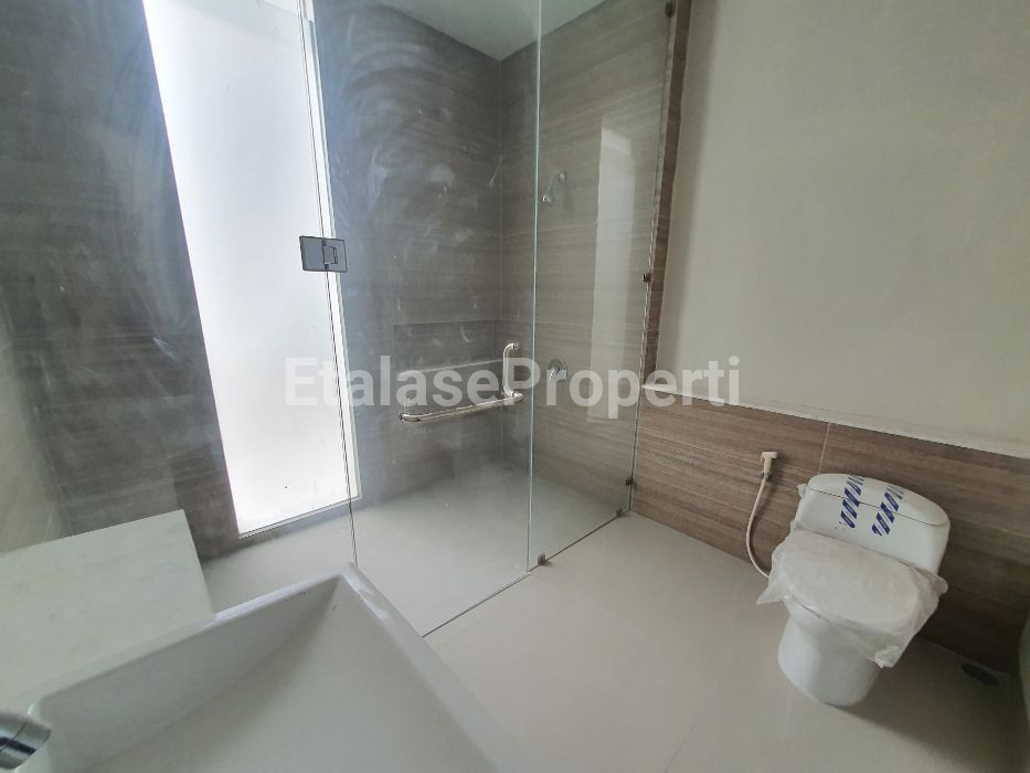 Foto properti Dijual Rumah Bagus Wisata Bukit Mas 3