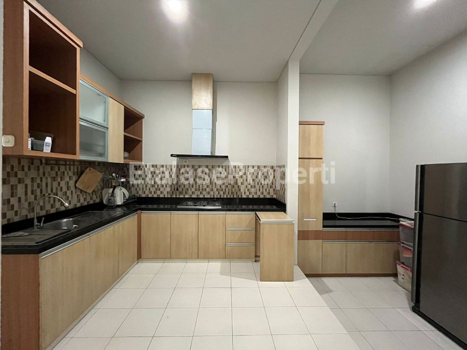 Foto properti Dijual Rumah Bagus Wisata Bukit Mas Furnish 4