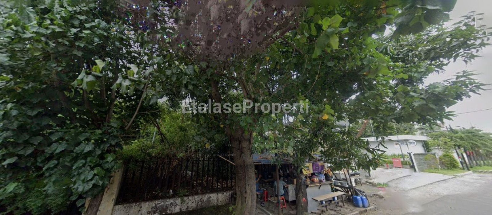 Foto properti Rumah Usaha Strategis Daerah Komersial Area Pusat Kota Surabaya 3