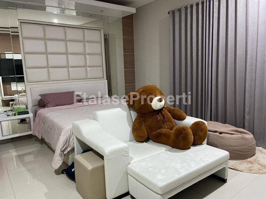 Foto properti Dijual Rumah Bagus Siap Huni Royal Residence 3