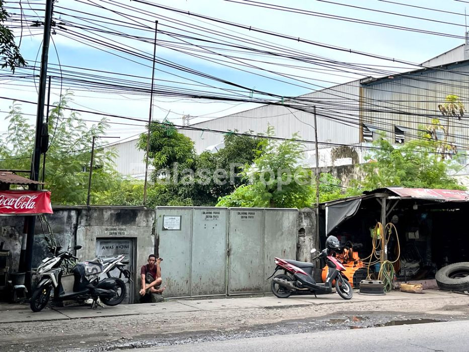 Foto properti *Dijual Tanah 0 Jalan Raya Tandes* 1