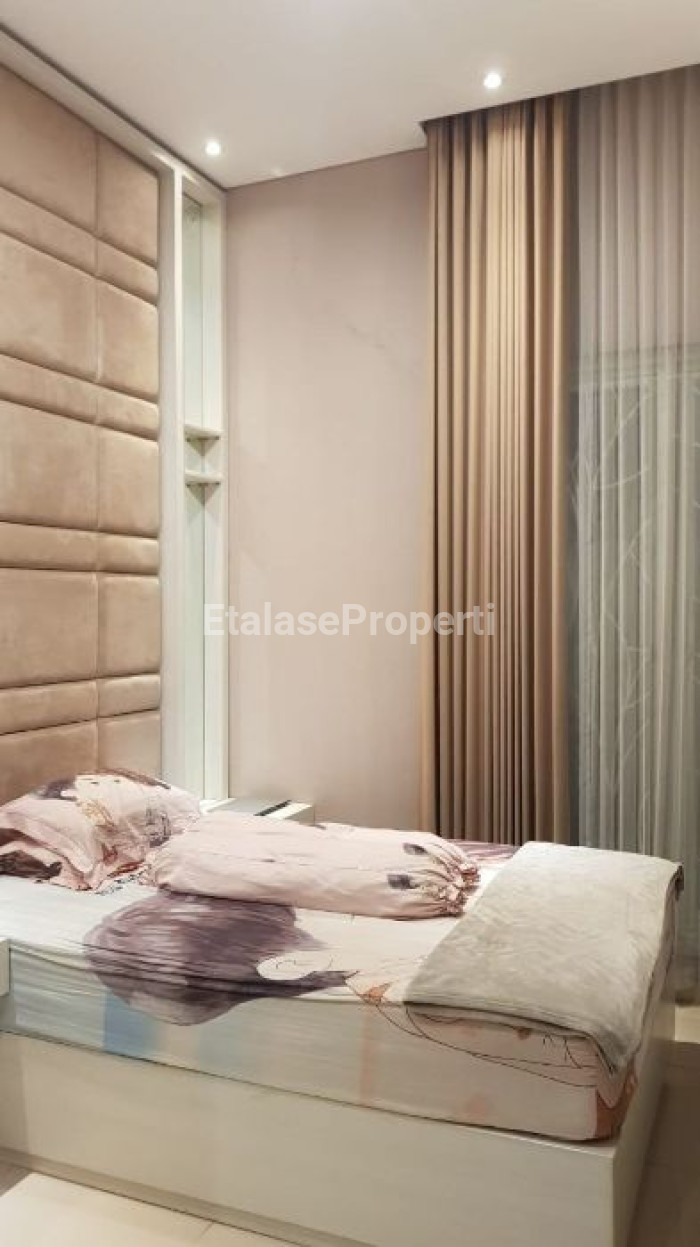 Foto properti Fully Furnished! Rumah Dharma Indah Regency Minimalis Mewah 6
