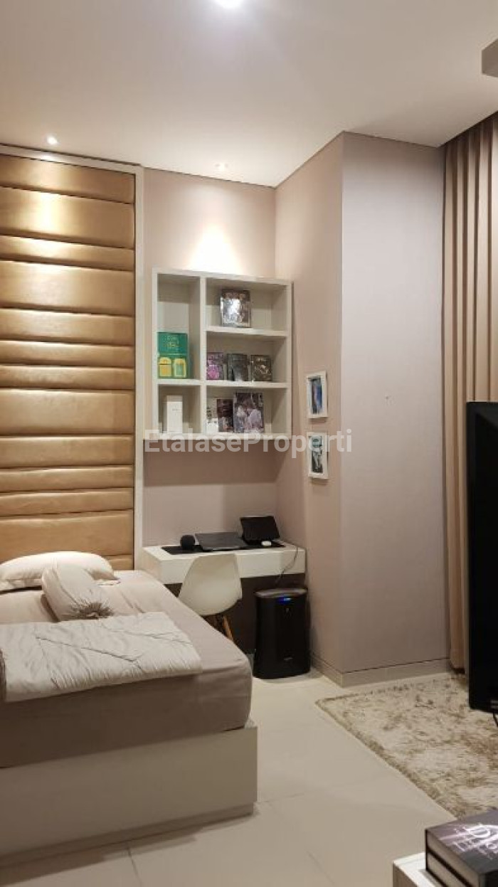 Foto properti Fully Furnished! Rumah Dharma Indah Regency Minimalis Mewah 7