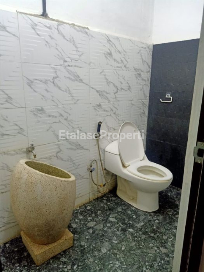 Foto properti SEWA RUMAH SIAP HUNI DI WISMA LIDAH KULON  SURABAYA BARAT. 2