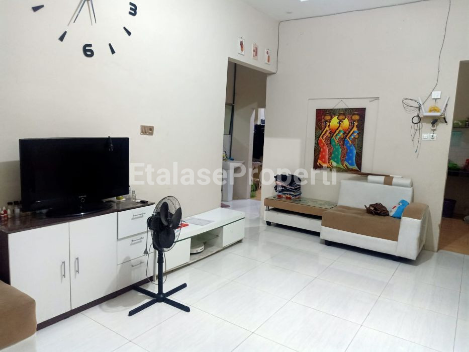 Foto properti SEWA RUMAH SIAP HUNI DI WISMA LIDAH KULON  SURABAYA BARAT. 3
