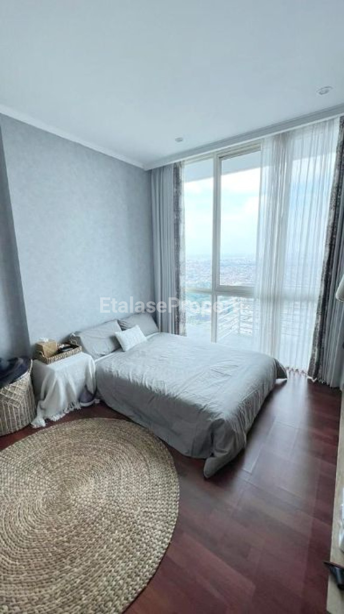 Foto properti Dijual Atau Disewakan Apartment VIA 1 BR Sangat Terawat Furnish Mewah Siap Huni! 4