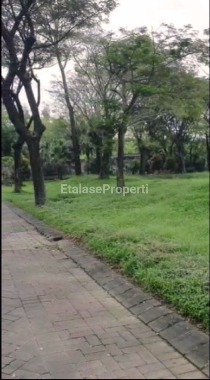 Foto properti Tanah Bukit Golf Mediterania Siap Bangun Lokasi Strategis Di  Citraland Surabaya Barat 1