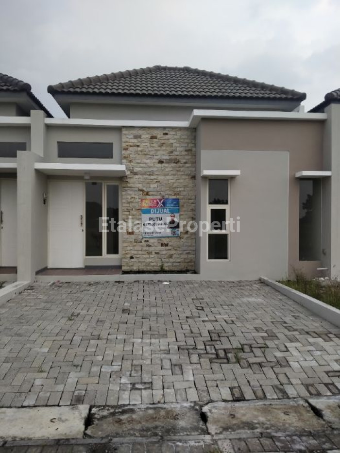 Foto properti Dijual Rumah Baru Gres Di Newtown Park Damarsih Sidoarjo Dekat Juanda Airport 2