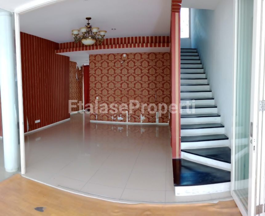 Foto properti SEWA RUMAH SIAP HUNI 2 LANTAI, CLUSTER NEWTOWN HILL, CITRALAND,  SURABAYA BARAT 6