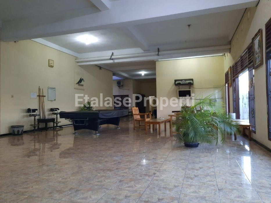 Foto properti Dijual Rumah Kost 3 Lantai Di Siwalankerto 4