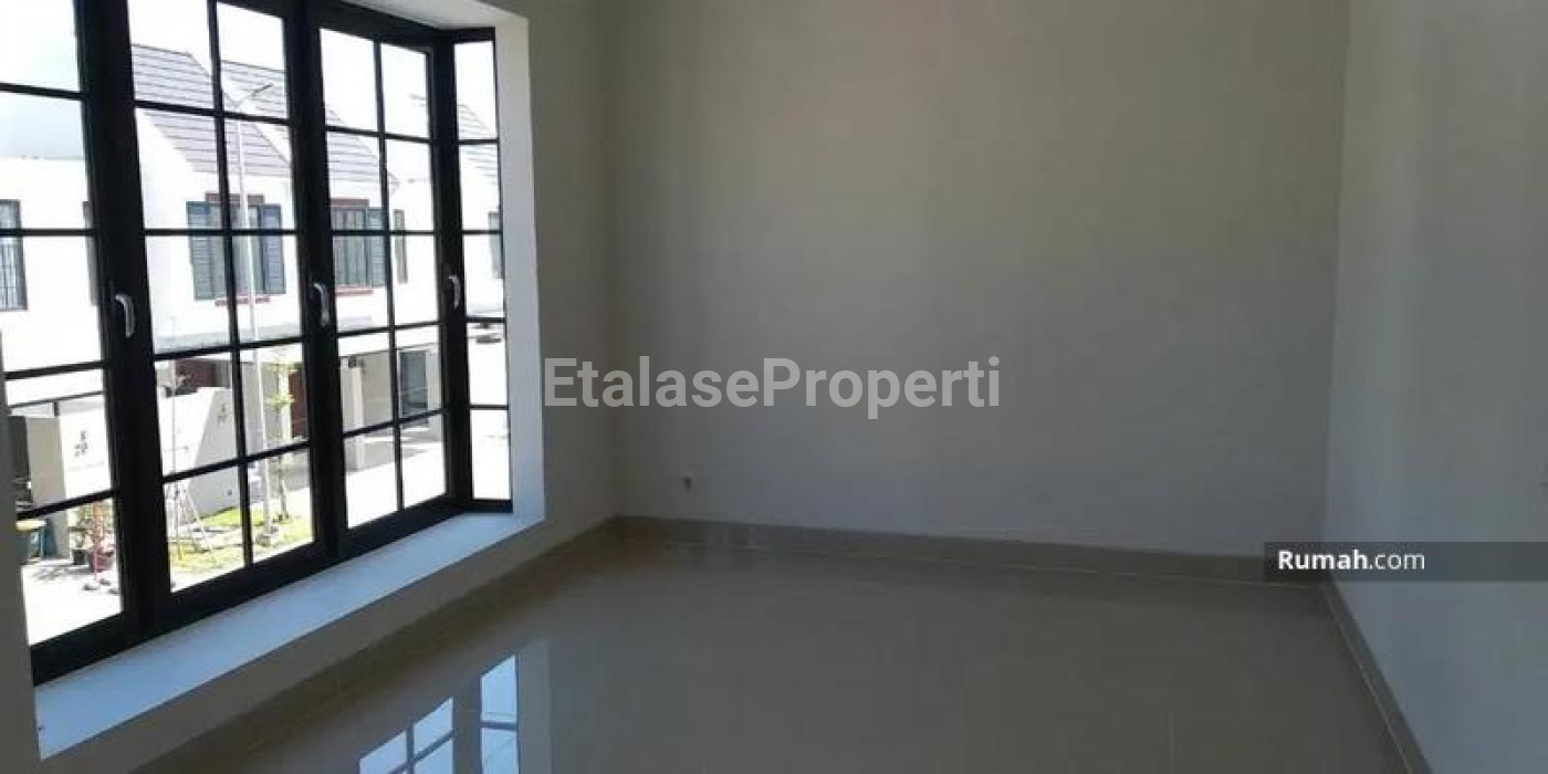 Foto properti Dijual Rumah Grand Harvest Caspia Karangpilang Kota Surabaya . 3