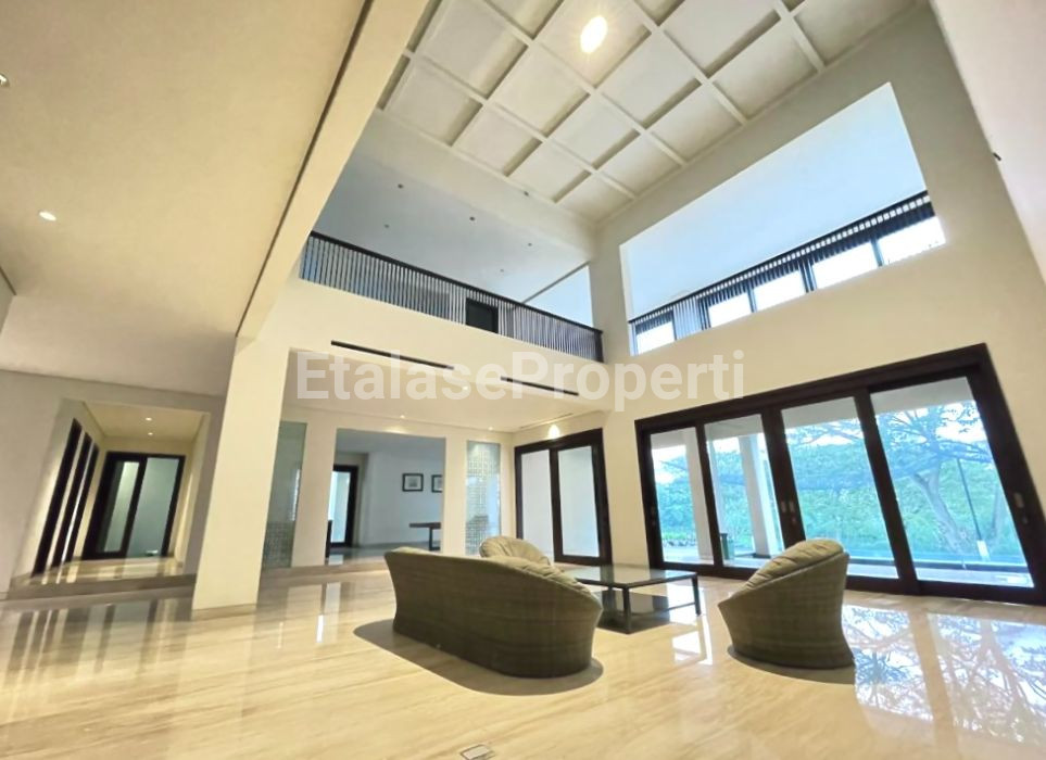 Foto properti *Disewakan Rumah Golf View Citraland Galeria Golf* 4