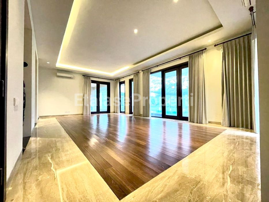 Foto properti *Disewakan Rumah Golf View Citraland Galeria Golf* 7