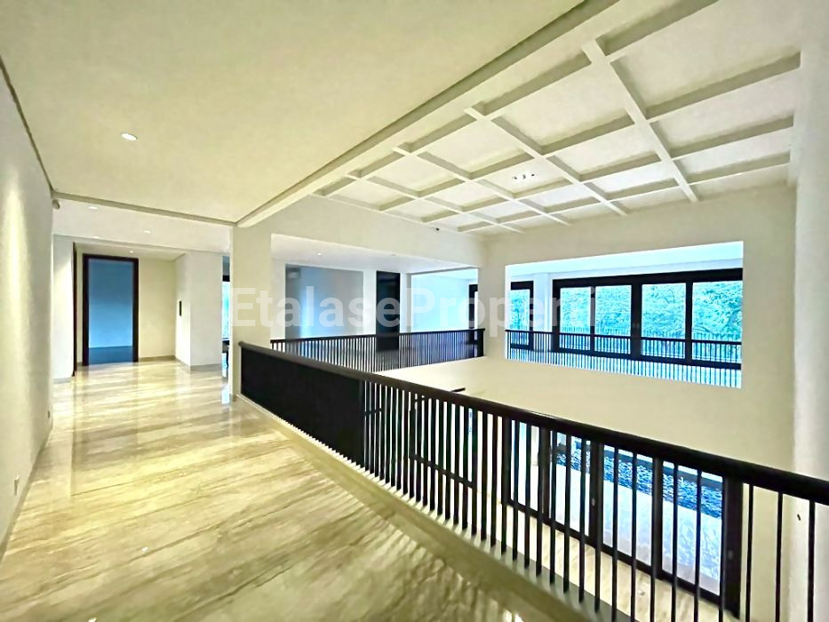 Foto properti *Disewakan Rumah Golf View Citraland Galeria Golf* 8