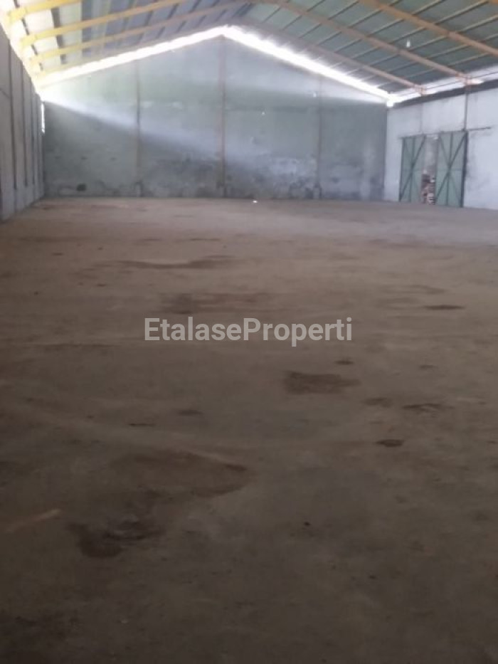 Foto properti Gudang Jombang Nol Jalan Raya Lokasi Strategis Jl. Raya Sumobito, Palrejo, Sumobito 6