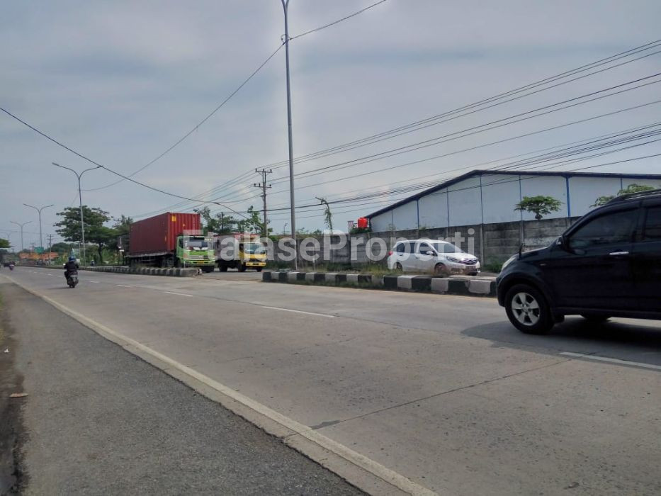 Foto properti Dijual Gudang Di Pantura Tegal 3