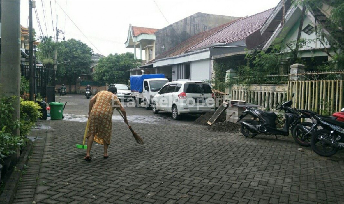 Foto properti Dijual Rumah Htg Tanah Puri Lidah Kulon Lakarsantri Wiyung SBY Barat 2