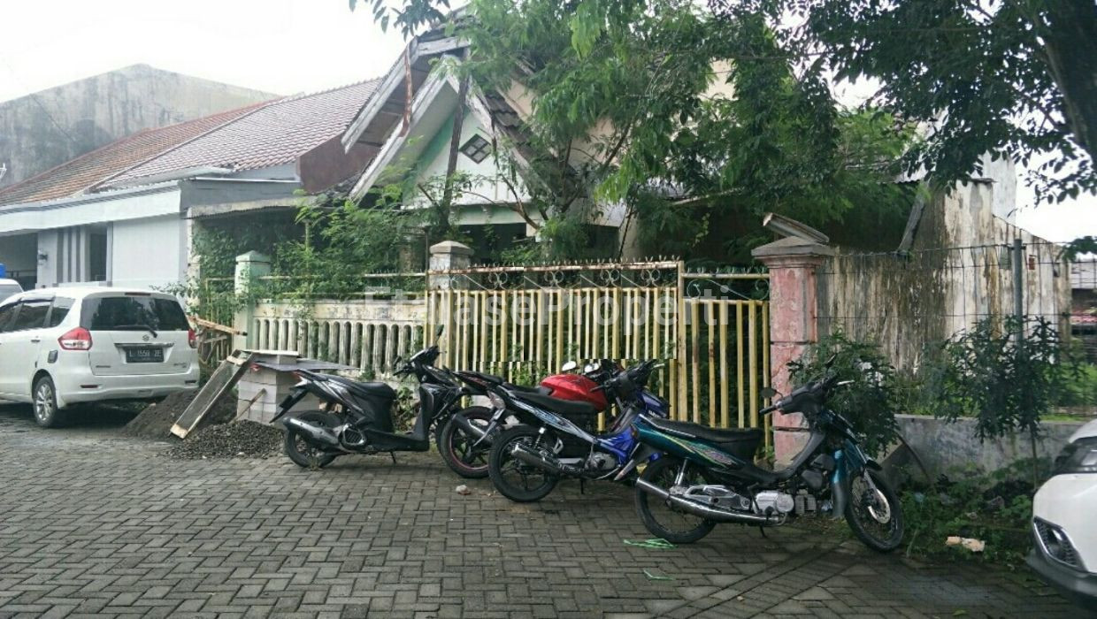 Foto properti Dijual Rumah Htg Tanah Puri Lidah Kulon Lakarsantri Wiyung SBY Barat 3