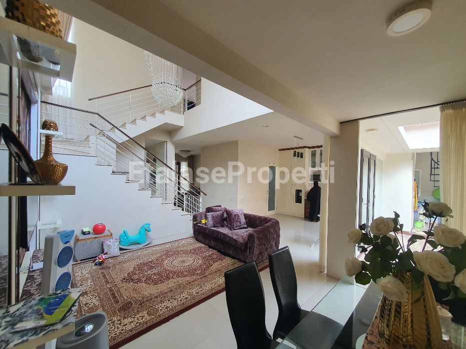 Foto properti Dijual Rumah Royal Residence 4
