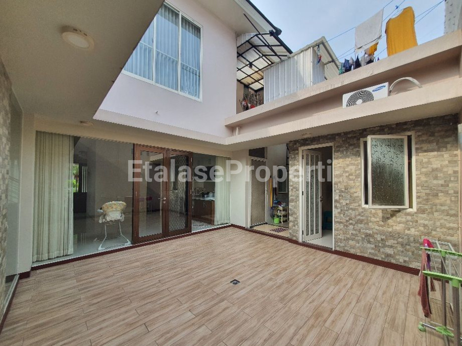 Foto properti Dijual Rumah Royal Residence 5