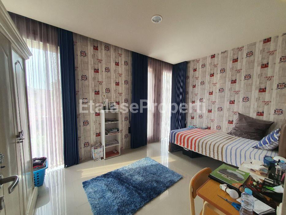 Foto properti Dijual Rumah Royal Residence 7