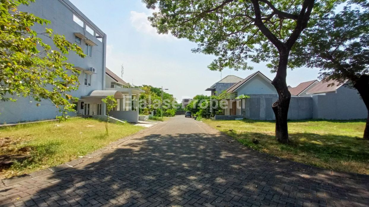 Foto properti Jual Kavling Lokasi Strategis Di Kingstown - Citraland Dekat Univ. Ciputra Dan Pasar Citraland 3