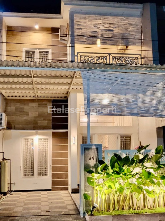 Foto properti Dijual Rumah Palem Putri Indah Full Furnished Gedangan Sidoarjo 1