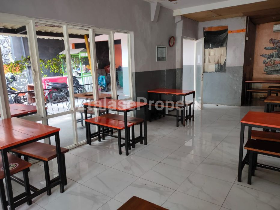 Foto properti Disewakan Area Komersil Di Sby Barat 6
