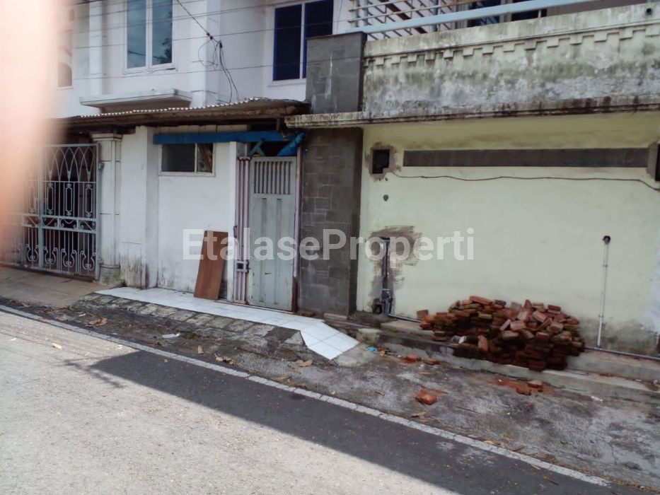 Foto properti Cocok Untuk Berbagai Usaha‼️Jual Rumah & Toko Di Raya Sulfat Kota Malang 5