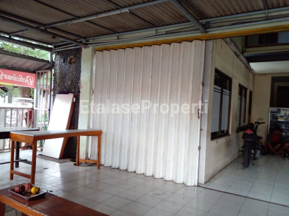 Foto properti Cocok Untuk Berbagai Usaha‼️Jual Rumah & Toko Di Raya Sulfat Kota Malang 8
