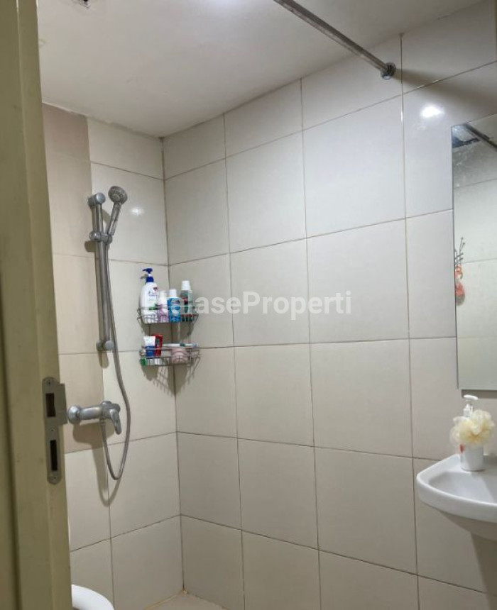 Foto properti Apartemen Orchard Studio Lantai 28 Full Furnished, View Pool 3