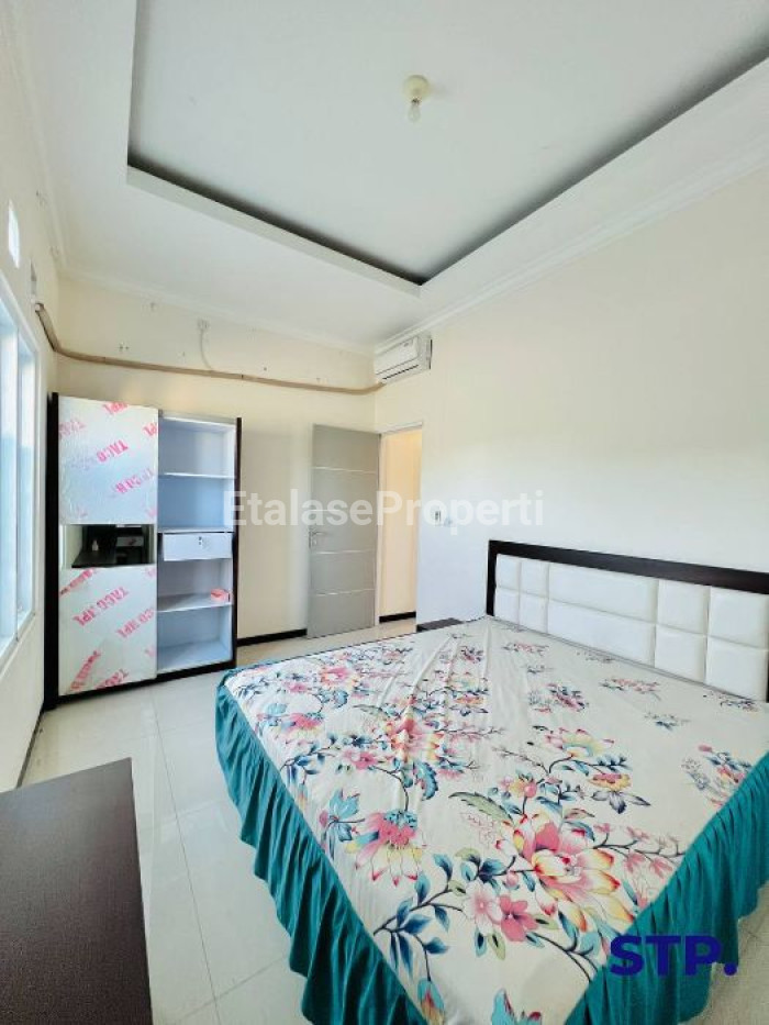 Foto properti Rumah 2 Lantai Sukolilo Dian Regency 2 Surabaya Full Furnished 7