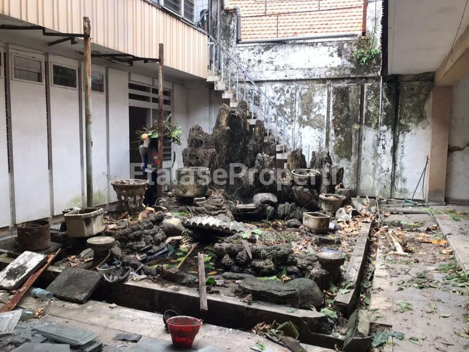 Foto properti Rumah Komersil Di Jl .Sulawesi Surabaya Rumah Hitung Tanah Cocok Untuk Usaha 7