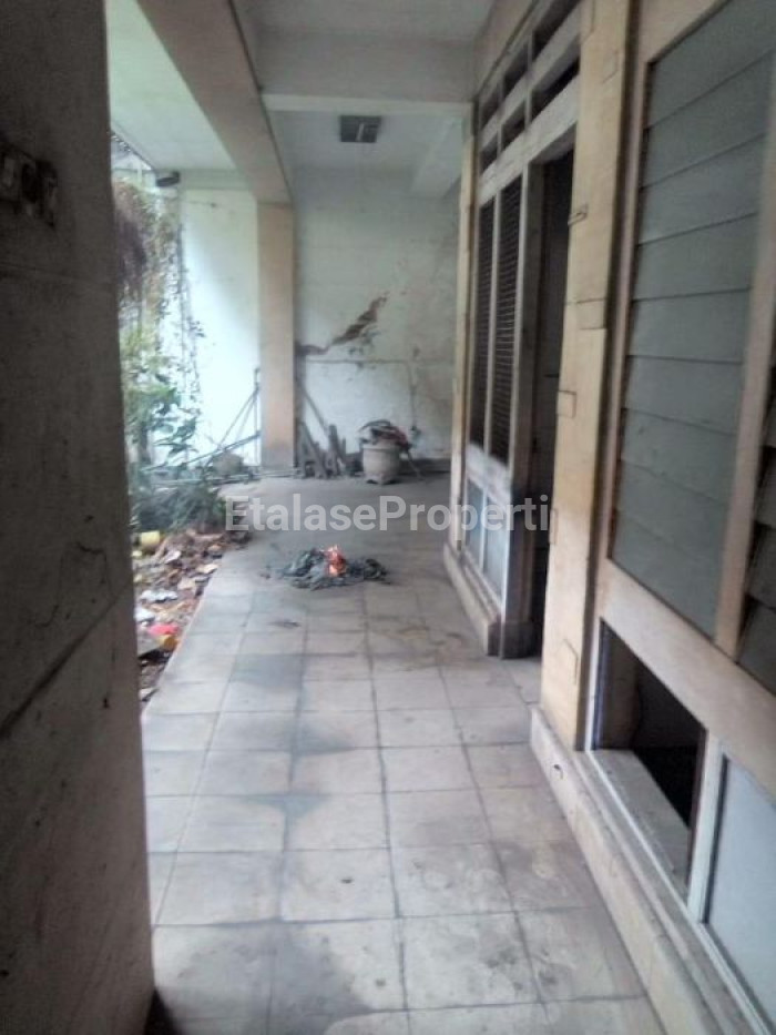 Foto properti Rumah Komersil Di Jl .Sulawesi Surabaya Rumah Hitung Tanah Cocok Untuk Usaha 9