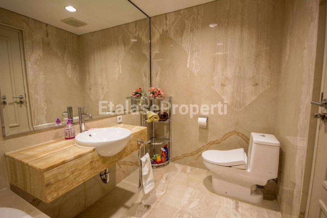 Foto properti *Disewakan Apartemen The Peak, Full Furnished* 2