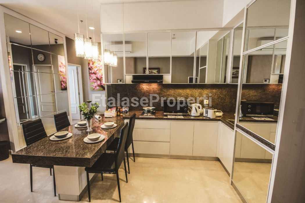 Foto properti *Disewakan Apartemen The Peak, Full Furnished* 5