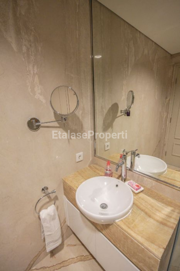 Foto properti *Disewakan Apartemen The Peak, Full Furnished* 9