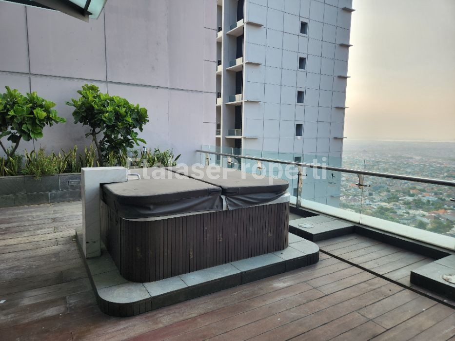 Foto properti Jual Apartemen The Voila With Sky Deck Jacuzzi 2