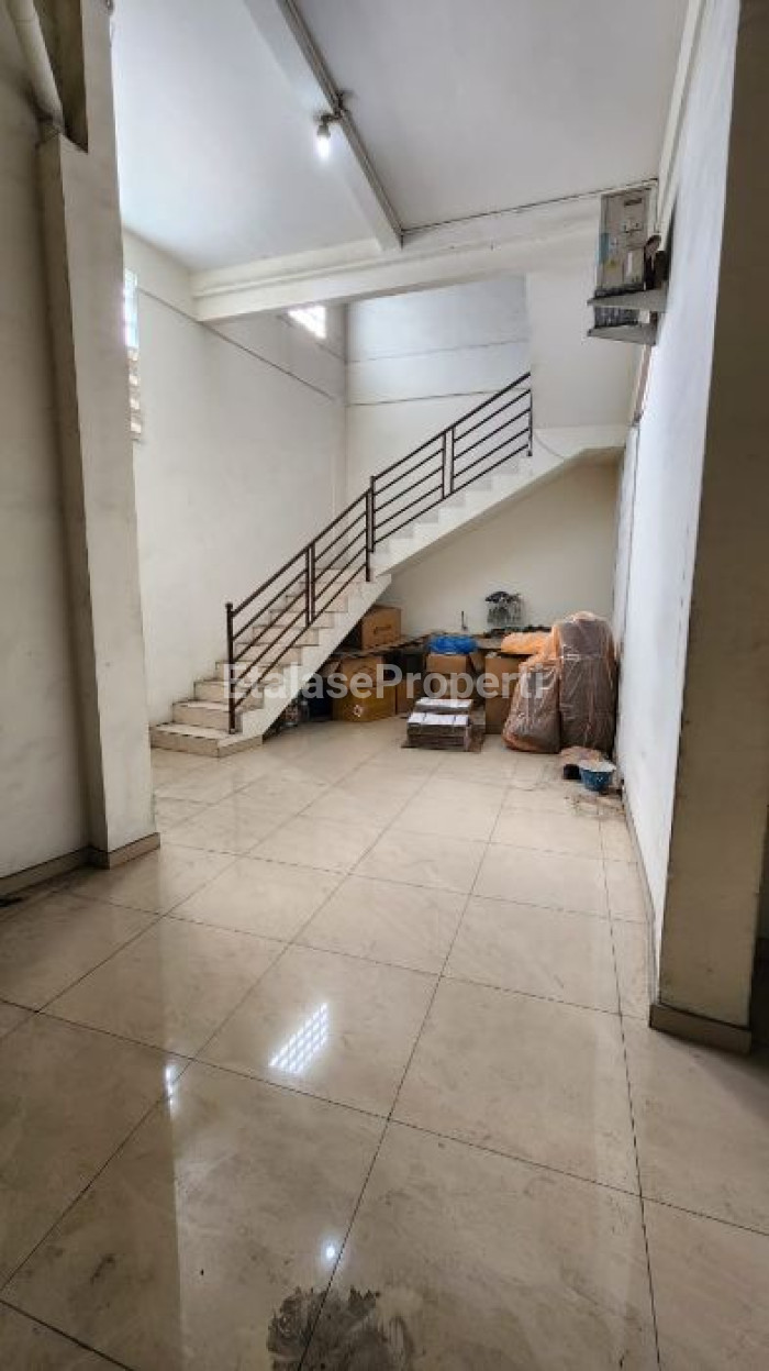 Foto properti Dijual Ruko 0 Jalan Raya Rungkut 7