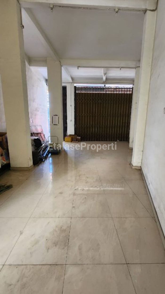 Foto properti Dijual Ruko 0 Jalan Raya Rungkut 8