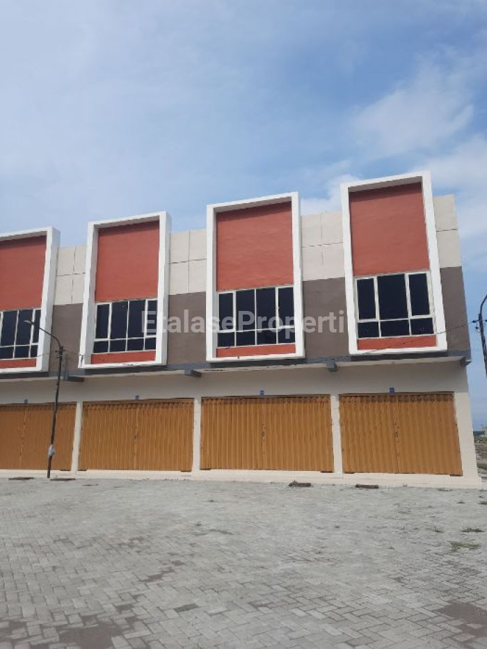 Foto properti Ruko 2 Lantai Green Mansion Juanda 1M-an Parkiran Luas Masa Depan Cerah 15 Menit Ke Merr, Tol Dan Mepet Surabaya Dekat Rungkut 1