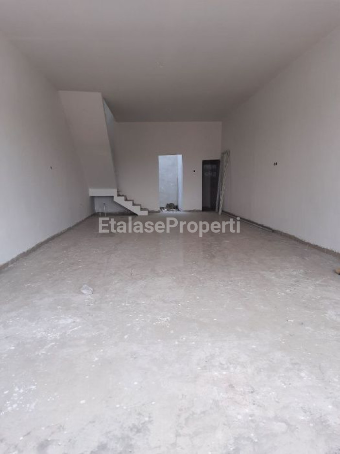 Foto properti Ruko 2 Lantai Green Mansion Juanda 1M-an Parkiran Luas Masa Depan Cerah 15 Menit Ke Merr, Tol Dan Mepet Surabaya Dekat Rungkut 4